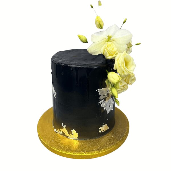 Custom cakes Hounslow