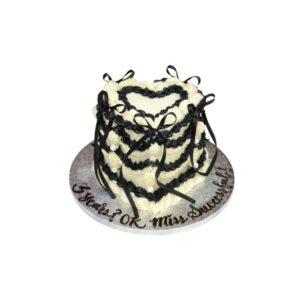 Black and White Vintage Cake