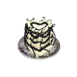 Black and White Vintage Cake